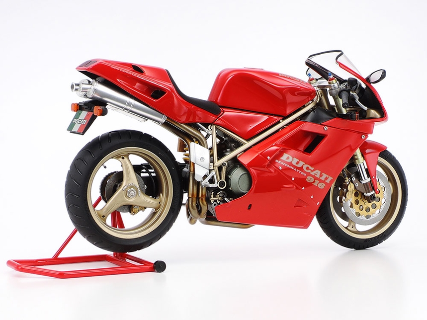 Ducati 916