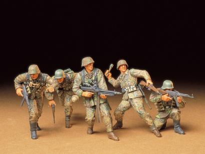 German Front-Line Infantrymen