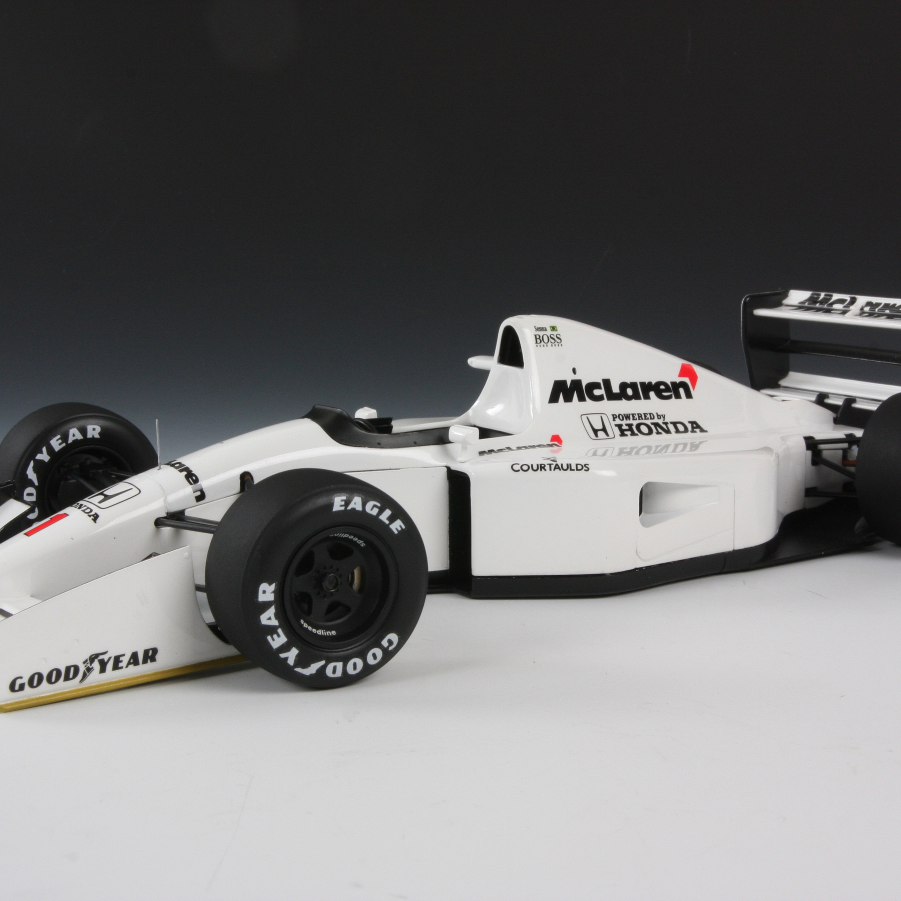 Amazon.com: TAMIYA 1/20 Grand Prix Collection NO.35 McLaren