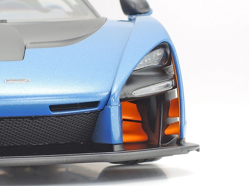 Tamiya 24355 McLaren Senna 1/24 Scale Model Kit / Tamiya USA