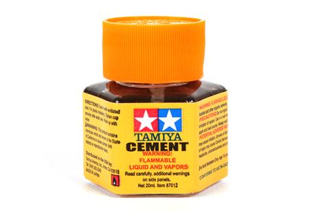 Tamiya 87038 Extra Thin Cement Glue Fine Tip 40ml