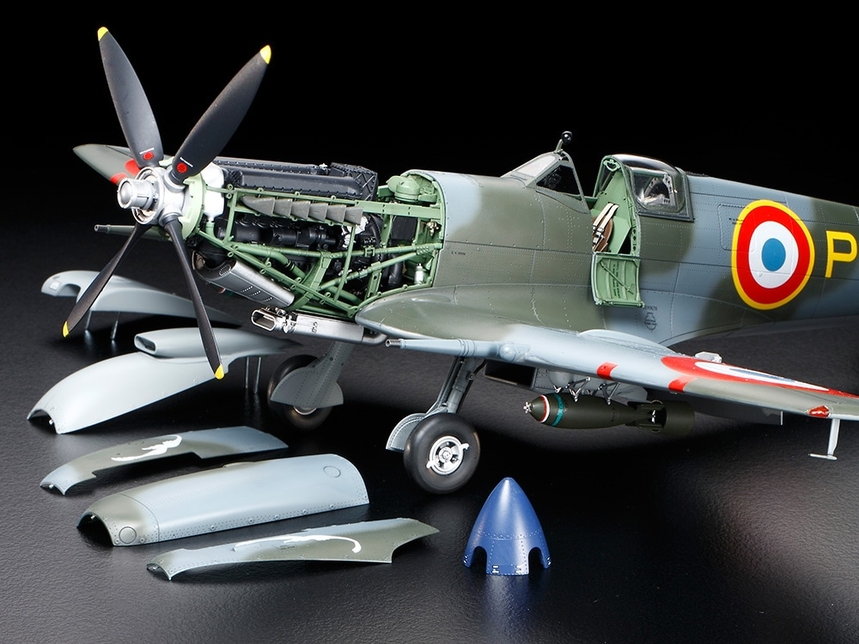 Tamiya 60319 Spitfire Mk IX C 1/32 Aircraft Model Kit 