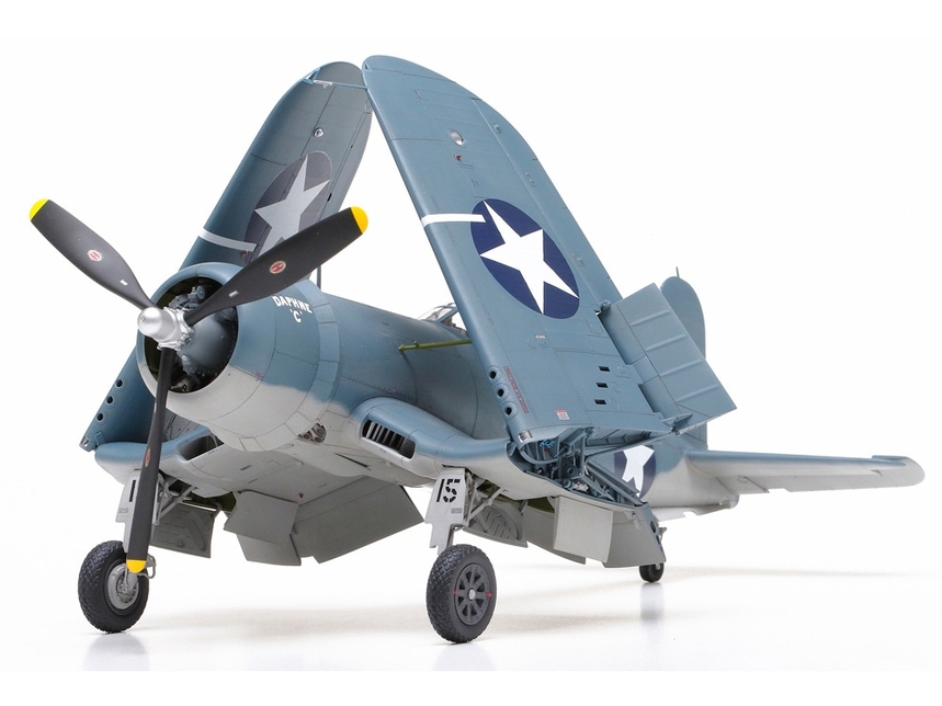 Tamiya Vought F4U-1 Corsair / Tamiya USA