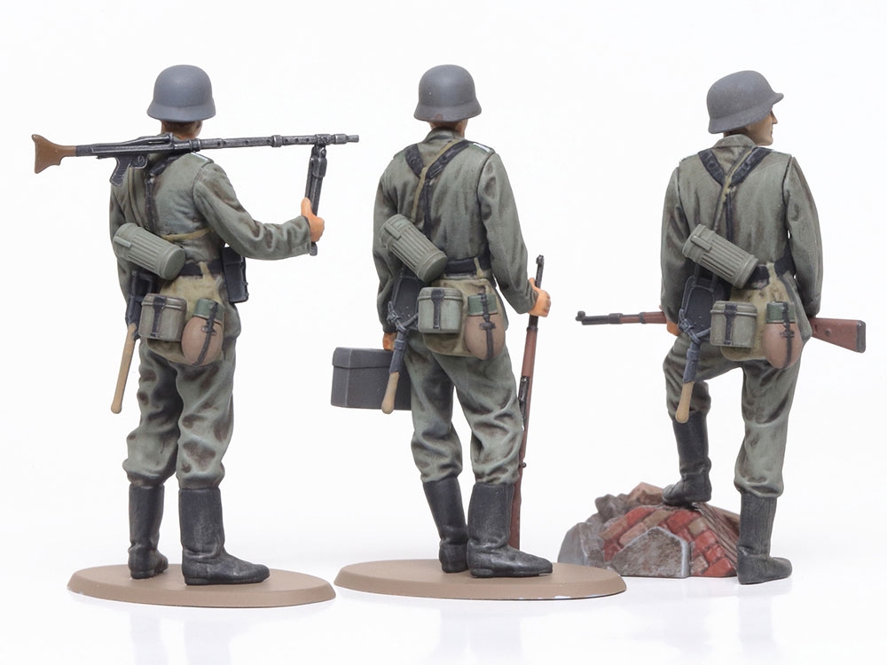Tamiya 32602 WWII Wehrmacht Infantry Set / Tamiya USA